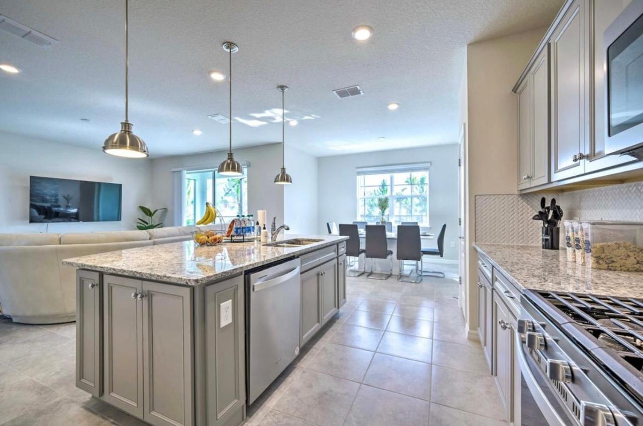 New! Luxury Solterra Resort Home, Disney World Family Retreat Vacation Davenport Exterior photo